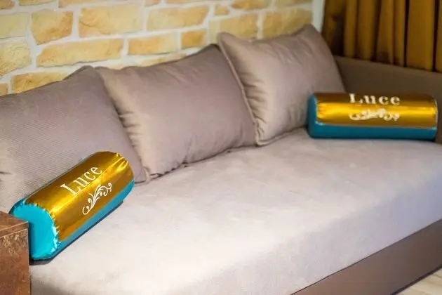 Üç Kişilik Oda, Balkon (Gold)