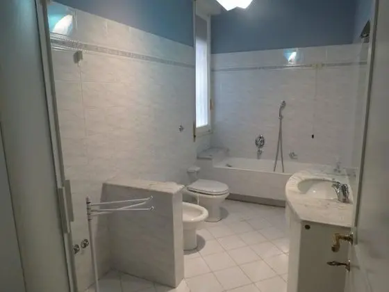 Family Oda, Bağlantılı Odalar (Rossa)