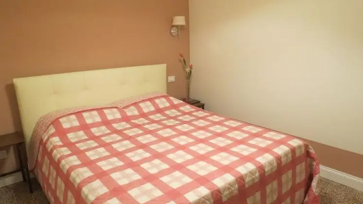 Tek Büyük Yataklı Oda, Bahçe Manzaralı