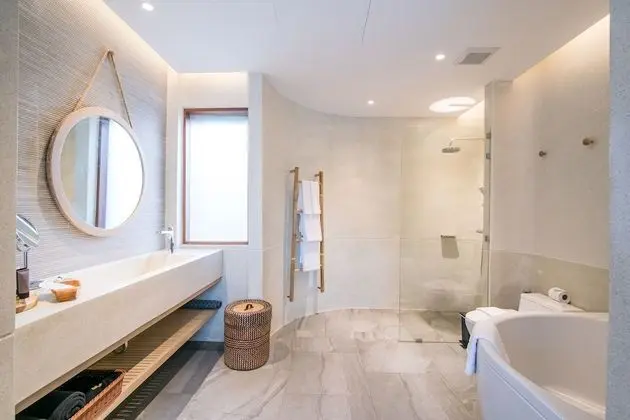 Pool Access Villa