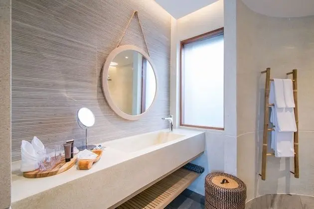 Pool Access Villa