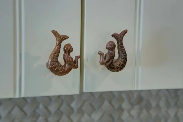 Daire (LuLu's Key House Leatherback 2/2 Down)