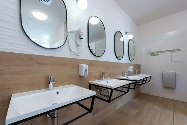 Basic Ortak Ranzalı Oda, Karma Ranzalı Oda (6 Beds)