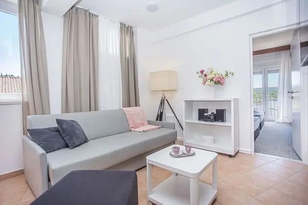 Apart Daire, Deniz Manzaralı