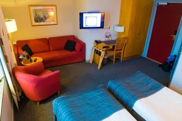 Tek Büyük veya İki Ayrı Yataklı Oda