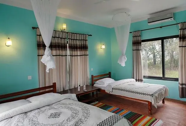 Deluxe Tek Büyük veya İki Ayrı Yataklı Oda (Morden)