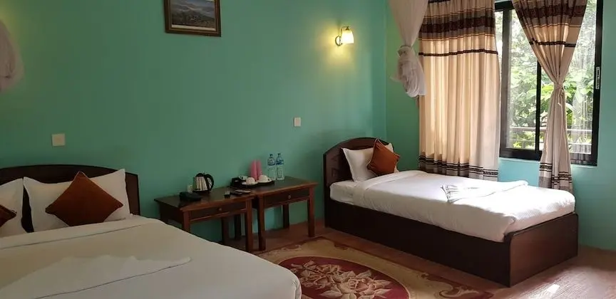 Deluxe Tek Büyük veya İki Ayrı Yataklı Oda (Morden)