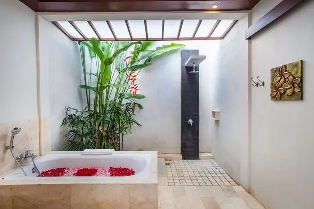 One Bedroom Deluxe Villa