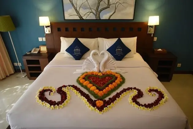 Deluxe Tek Büyük veya İki Ayrı Yataklı Oda