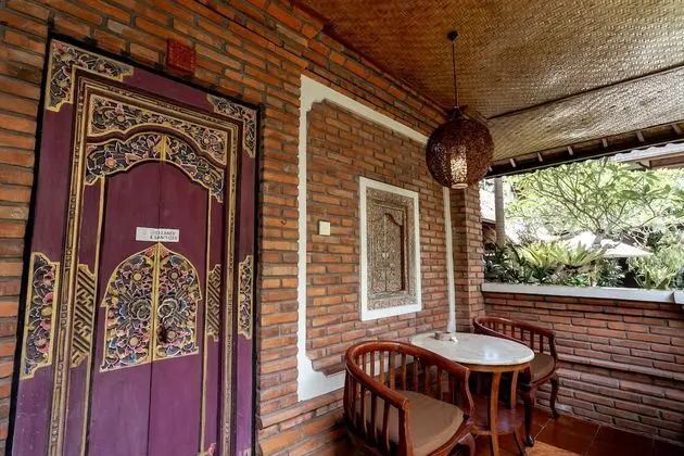 Superior Tek Büyük veya İki Ayrı Yataklı Oda