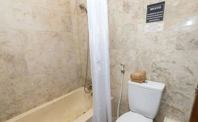 Superior Tek Büyük veya İki Ayrı Yataklı Oda