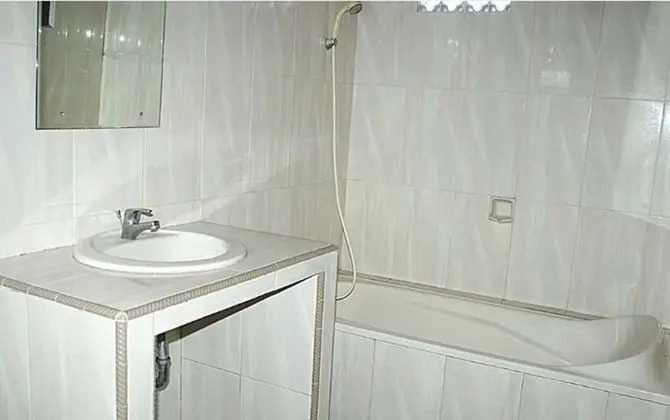 Lumbung Suite