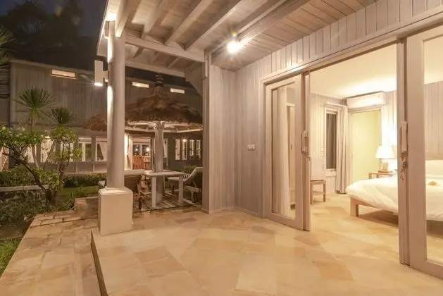 Classic Villa, 4 Yatak Odası, Kişiye Özel Havuzlu, Plaj Manzaralı