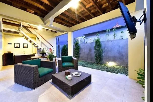 Signature Villa (The Lumbung Wood 1)