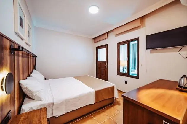 Triple, Bahçe veya Sokak Manzaralı, Balkon veya Teraslı