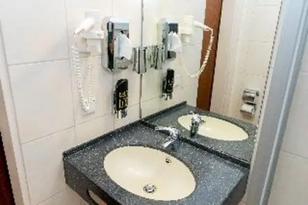 Tek Kişilik Oda