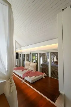 Deluxe Kır Evi