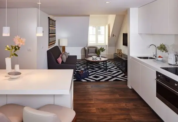 Çatı Katı Süiti (Penthouse)