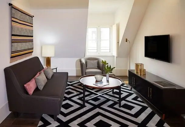 Çatı Katı Süiti (Penthouse)