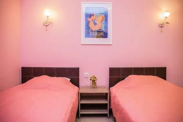 Standard Tek Büyük veya İki Ayrı Yataklı Oda