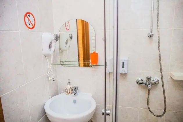 Standard Tek Büyük veya İki Ayrı Yataklı Oda