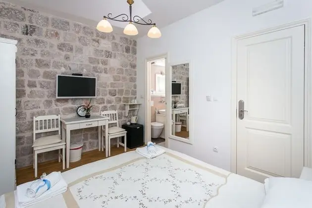 Deluxe Tek Büyük veya İki Ayrı Yataklı Oda, Şehir Manzaralı