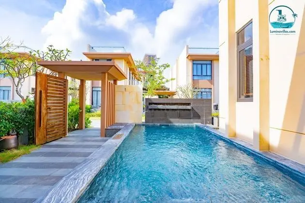 Premium Villa