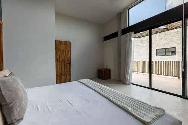Grand Çatı Katı Süiti (Penthouse), Birden Çok Yatak, Sigara İçilmez