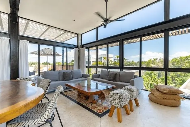 Grand Çatı Katı Süiti (Penthouse), Birden Çok Yatak, Sigara İçilmez