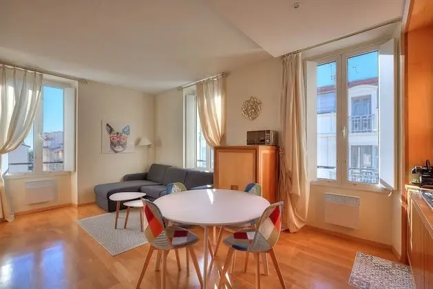 Apart Daire, Banyolu/Duşlu