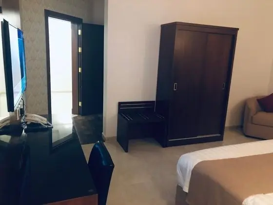 Comfort Apart Daire, 2 Yatak Odası, Mutfak, Şehir Manzaralı
