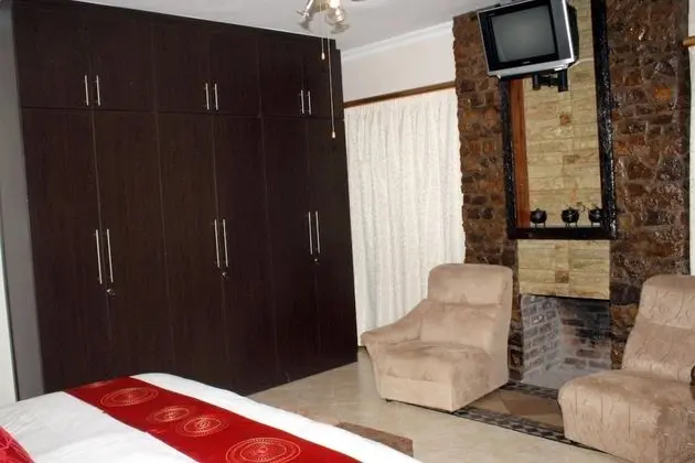 Standard Tek Büyük Yataklı Oda (Kliphuis)