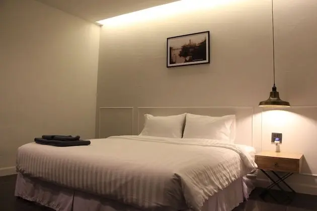 Standard Tek Büyük Yataklı Oda