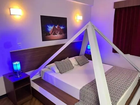 Deluxe Tek Kişilik Oda, 1 Büyük (Queen) Boy Yatak, Engellilere Uygun, Sigara İçilmez