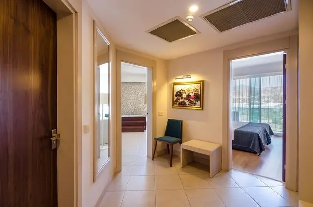 https://imagessl.etstur.com/files/images/hotelImages/TR/99118/l/The-Lumos-Deluxe-Resort-Hotel---Spa-Oda-260724.jpg