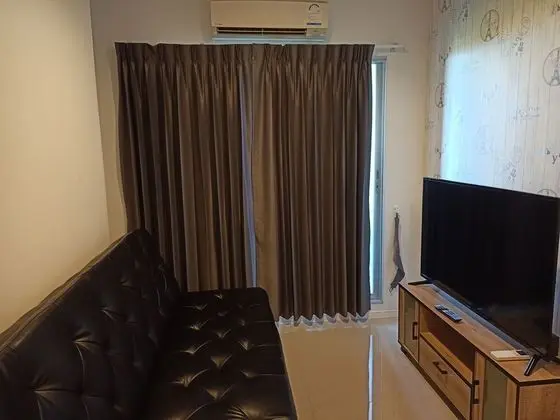 1 Bedroom Condo