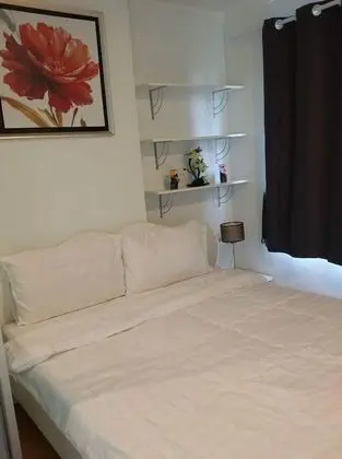 1 Bedroom Condo
