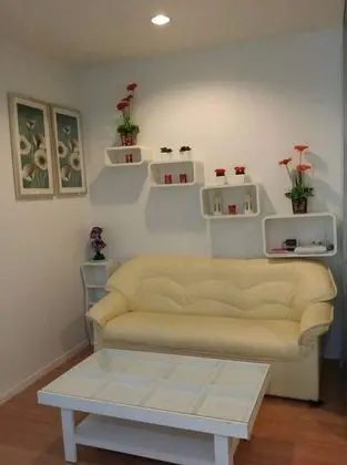 1 Bedroom Condo