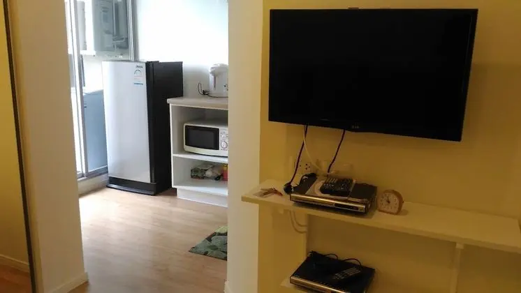 1 Bedroom Condo
