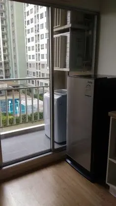 1 Bedroom Condo
