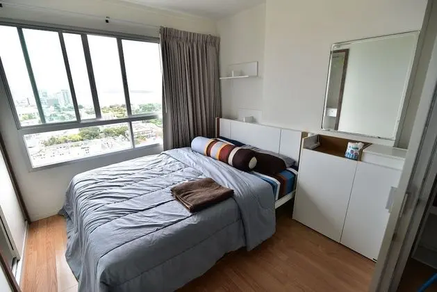 1 Bedroom Condo