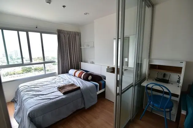 1 Bedroom Condo