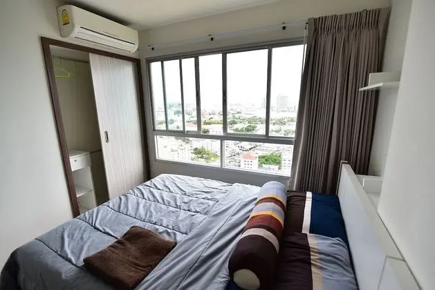 1 Bedroom Condo