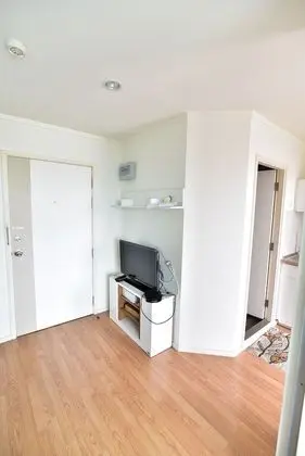 1 Bedroom Condo
