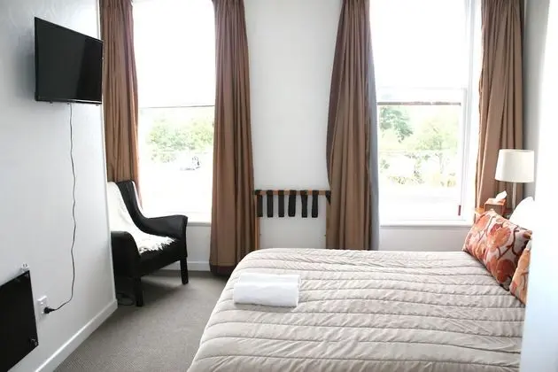 Premium Tek Büyük Yataklı Oda, Banyolu/Duşlu (Room 9)