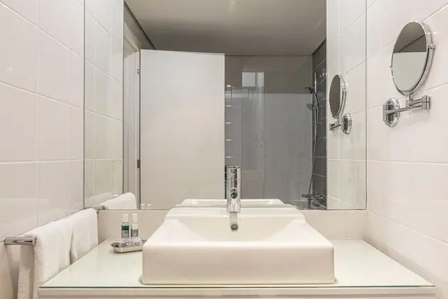 Apart Daire, 2 Yatak Odası, Havuz Manzaralı
