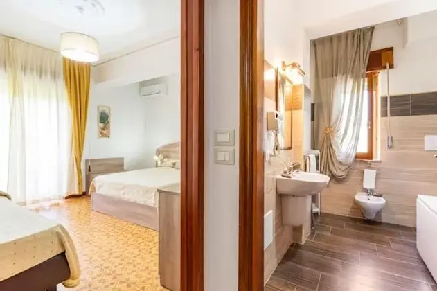 Standard Tek Büyük Yataklı Oda, 1 Yatak Odası, Küvet