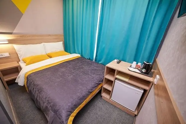 Comfort Tek Büyük Yataklı Oda, Buzdolabı ve Mikrodalga