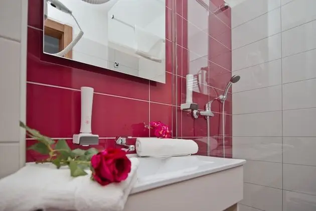 Standard Büyük Yataklı Tek Kişilik Oda, Şehir Manzaralı