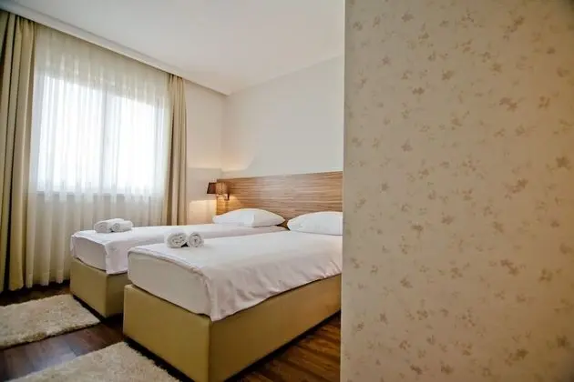Standard Tek Büyük veya İki Ayrı Yataklı Oda, Şehir Manzaralı